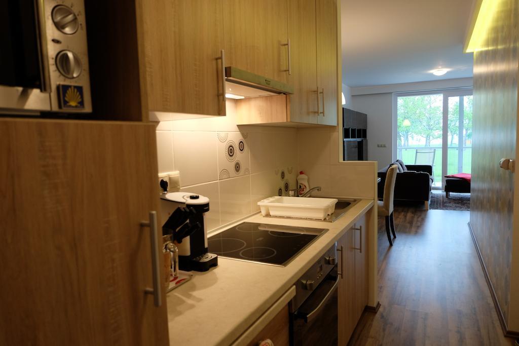 Piano Balaton Apartment Zamardi Ruang foto